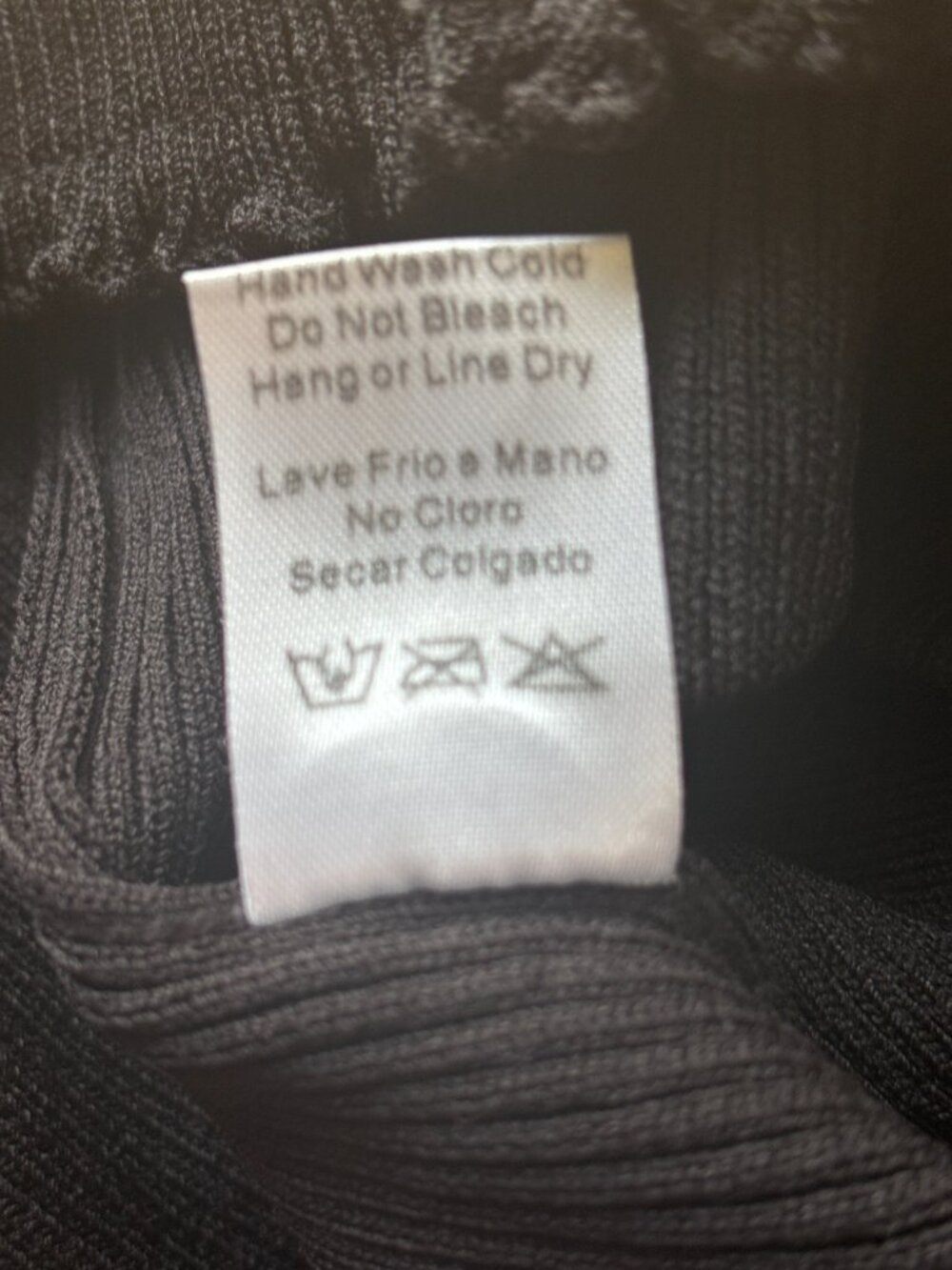 Privy Black Ribbed Tie-Front Crop Top Large NWT - Picture 6 of 6